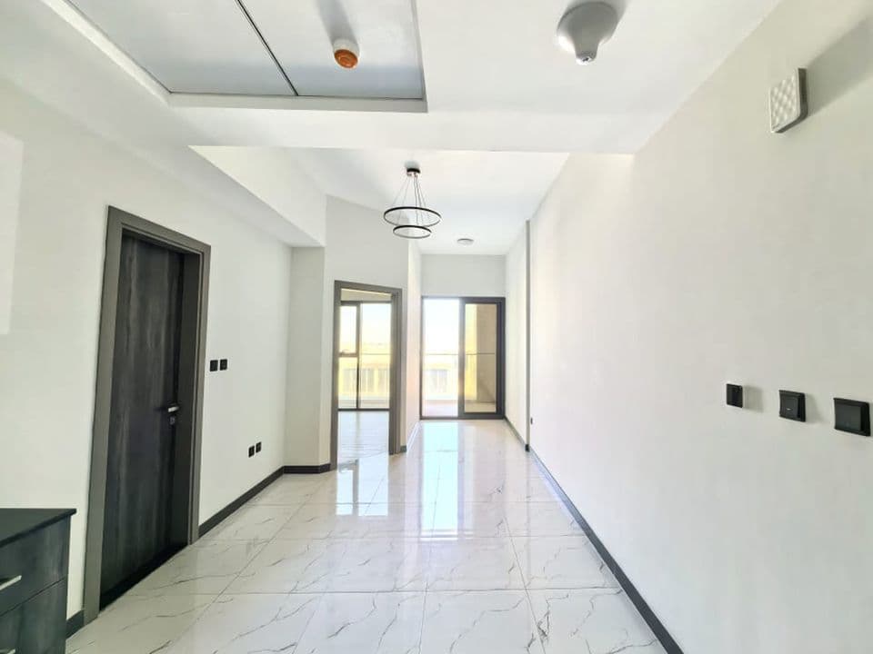 Photograph 2 of 10 of an apartment in Dubailand.