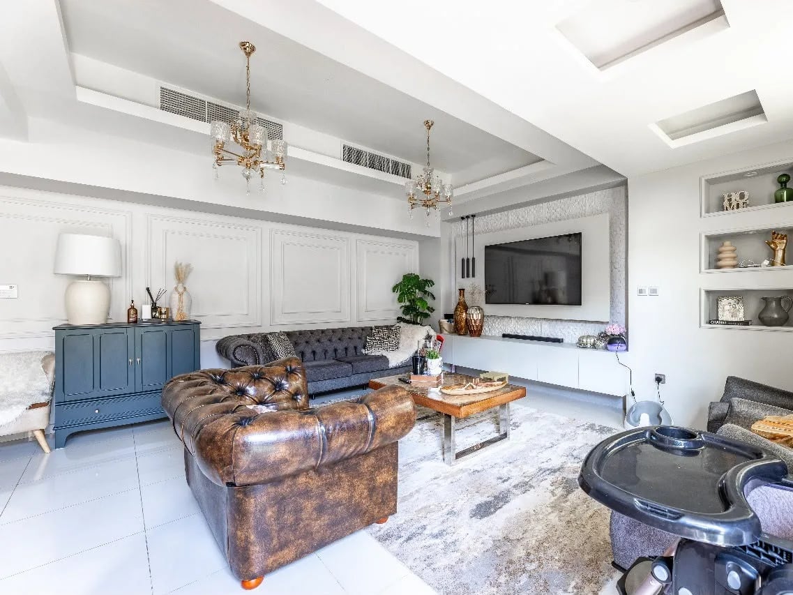 Photograph 4 of 10 of a villa in DAMAC Hills 2.