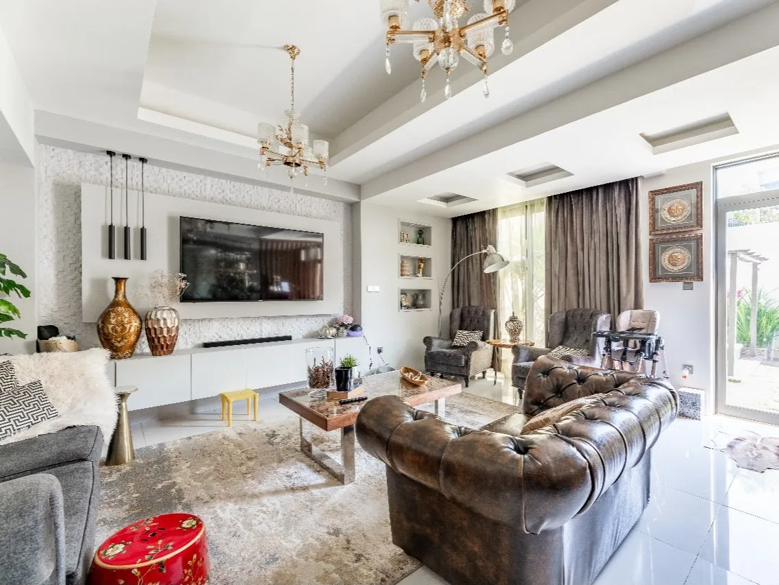 Photograph 5 of 10 of a villa in DAMAC Hills 2.