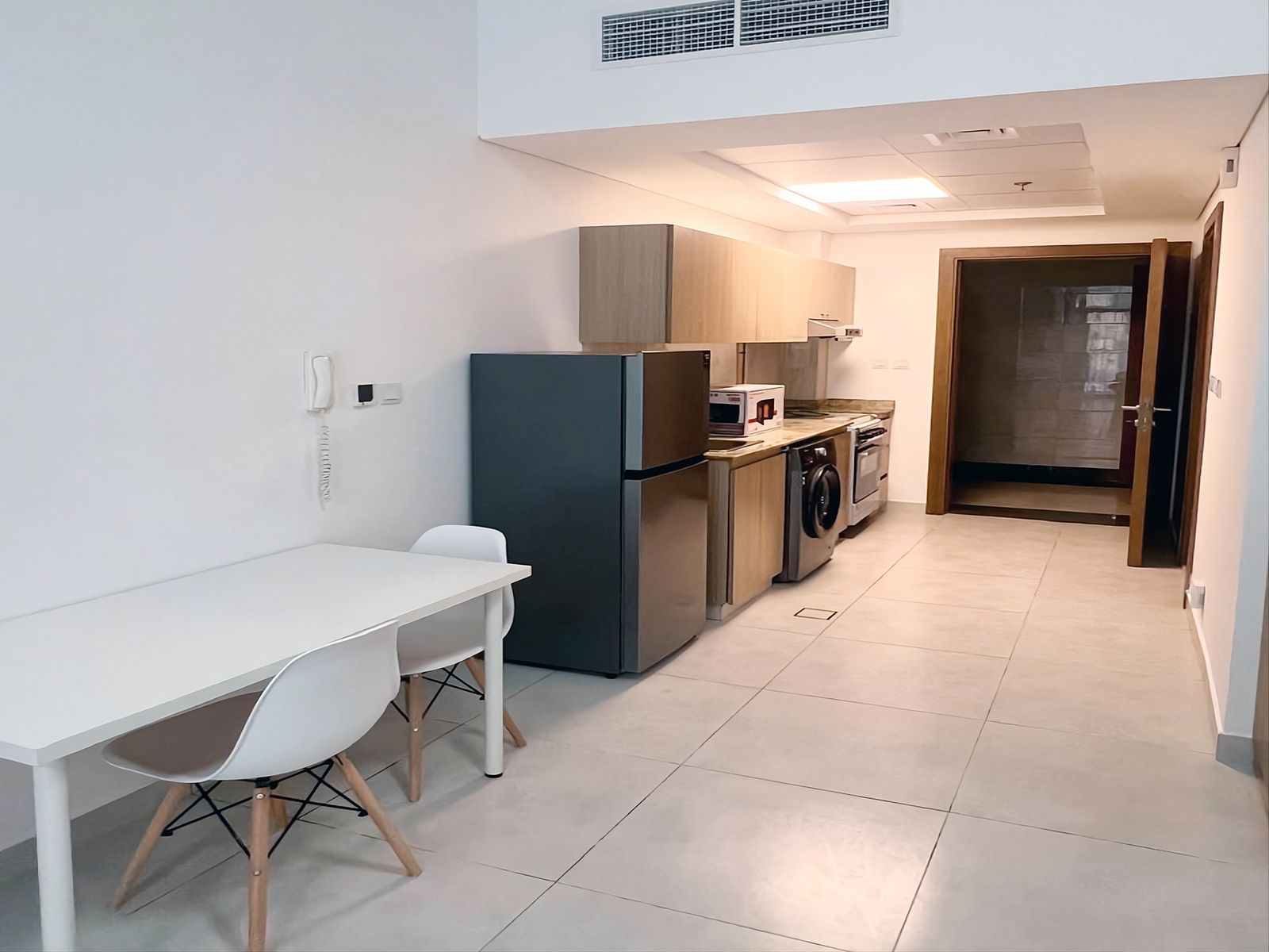 Photograph 3 of 10 of an apartment in Dubai Silicon Oasis.