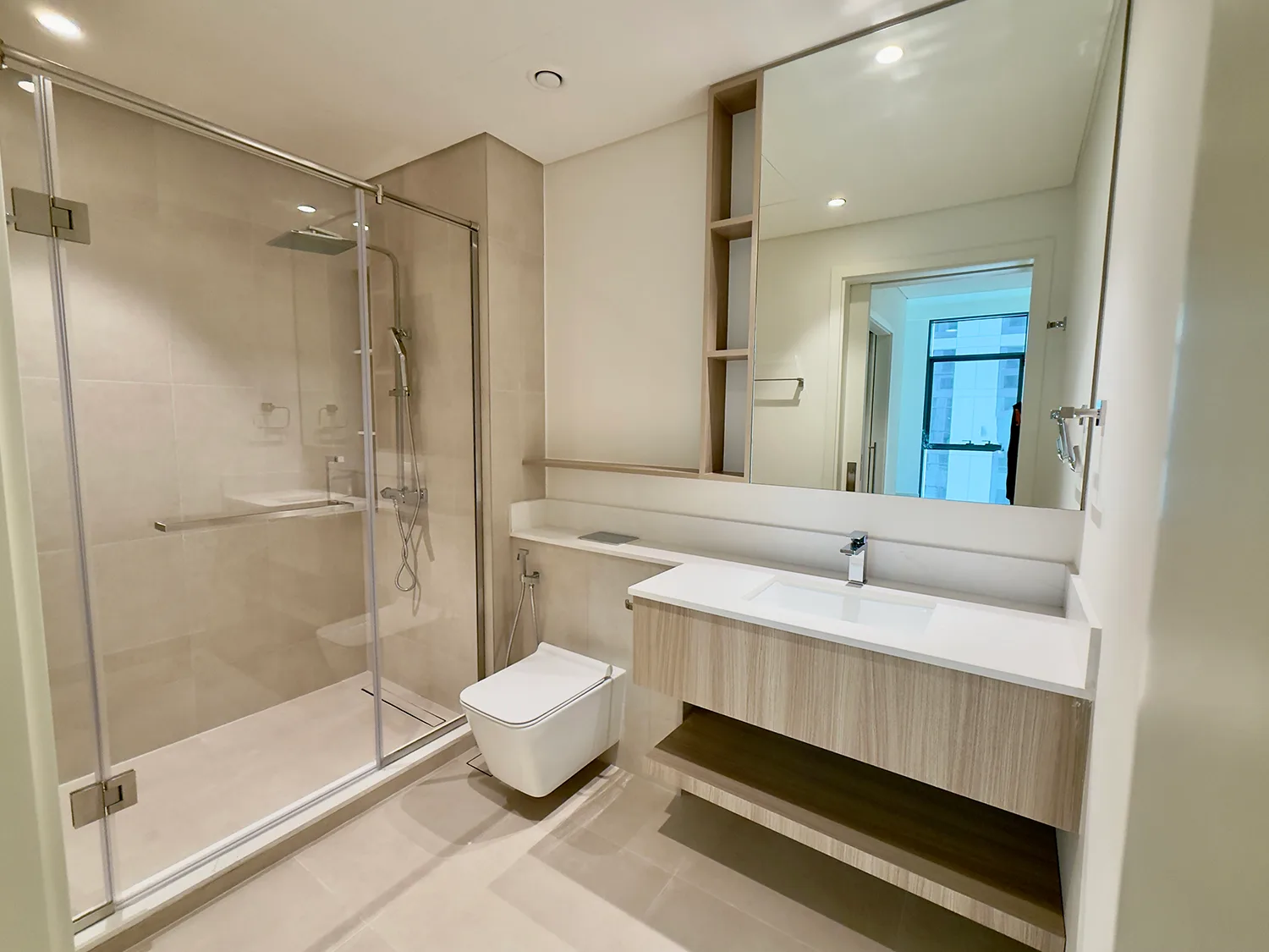 Photograph 8 of 10 of an apartment in Dubai Hills Estate.
