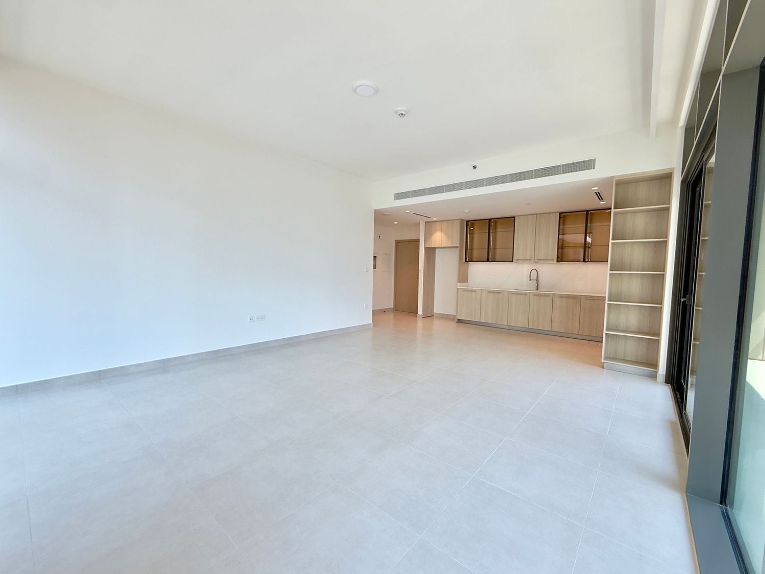 Photograph 3 of 10 of an apartment in Dubai Hills Estate.